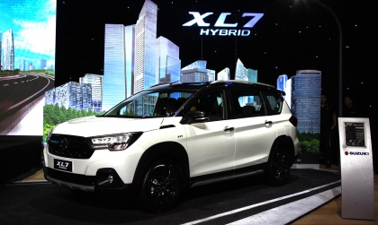 Suzuki XL7 có động cơ mild-hybrid, giá bán giữ nguyên